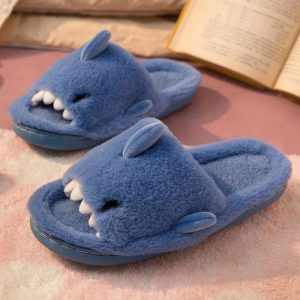 Chausson peluche requin