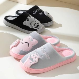 Chaussons motif chat