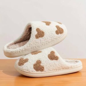 Chaussons peluche ours