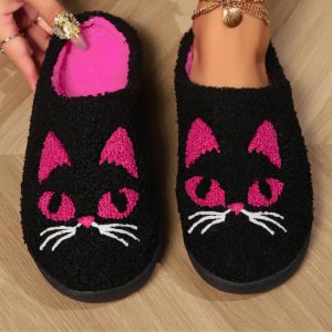 Pantoufle chat noir rigolo