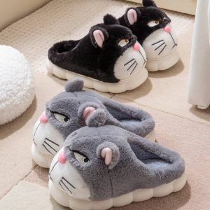 Pantoufle chat pas sympa