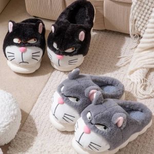 Pantoufle chat pas sympa