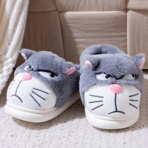 Pantoufle chat pas sympa