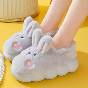 Pantoufle en forme de lapin