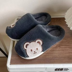 Pantoufle peluche ours