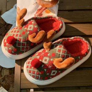 Pantoufles rennes de noël